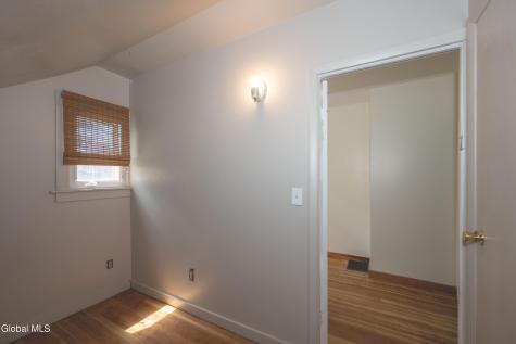 84 Pashley Road Glenville NY 12302