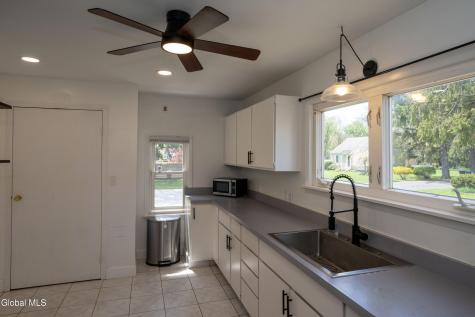84 Pashley Road Glenville NY 12302