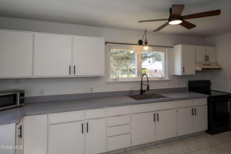 84 Pashley Road Glenville NY 12302