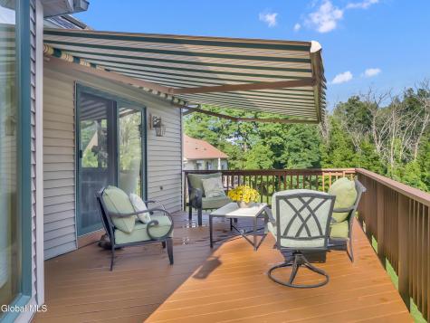 33 Maid Marion Way Queensbury NY 12804