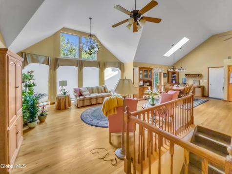 33 Maid Marion Way Queensbury NY 12804