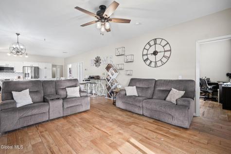 543 Verbeck Avenue Schaghticoke NY 12154