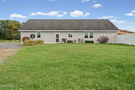 543 Verbeck Avenue Schaghticoke NY 12154