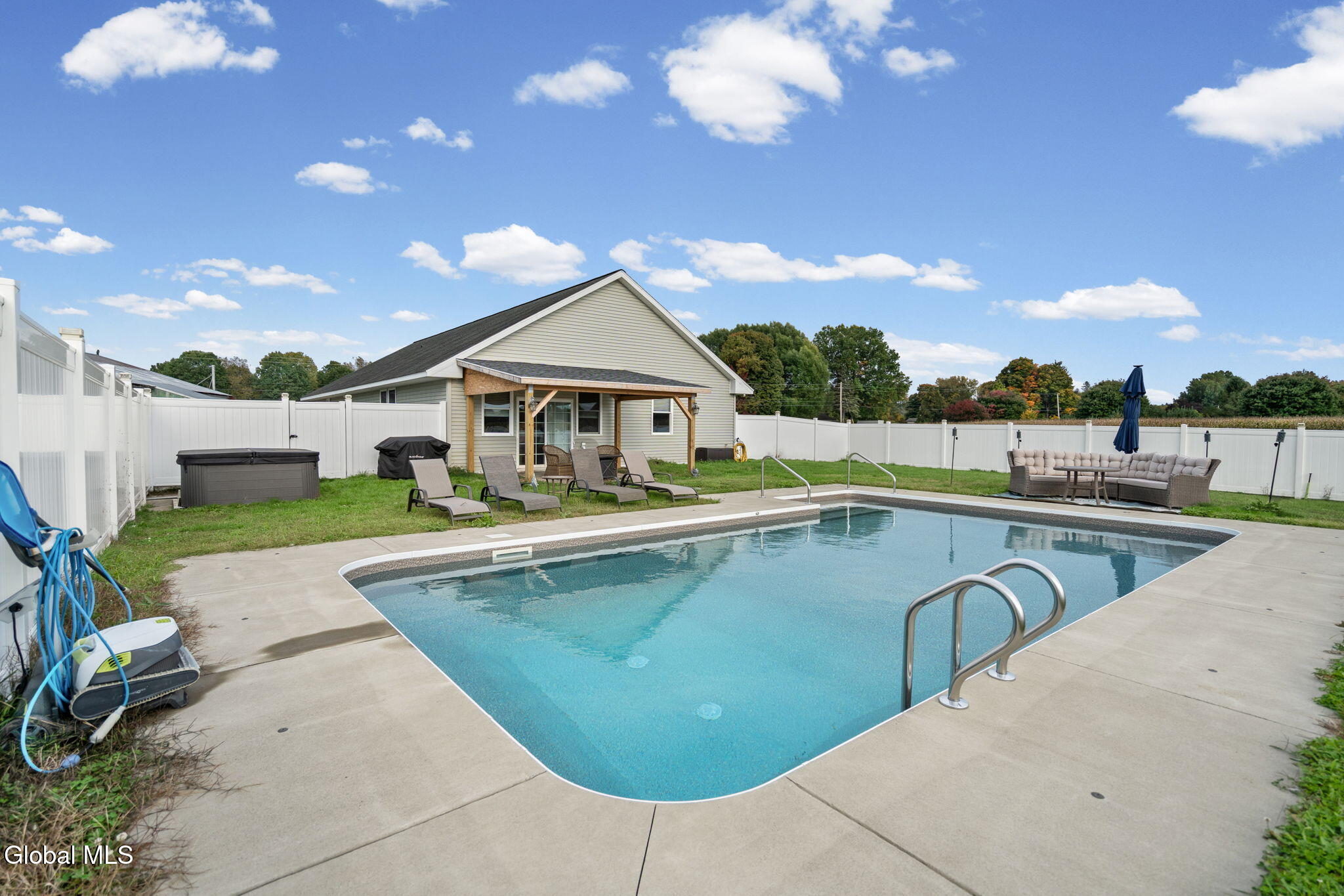 543 Verbeck Avenue Schaghticoke NY 12154