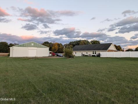 543 Verbeck Avenue Schaghticoke NY 12154