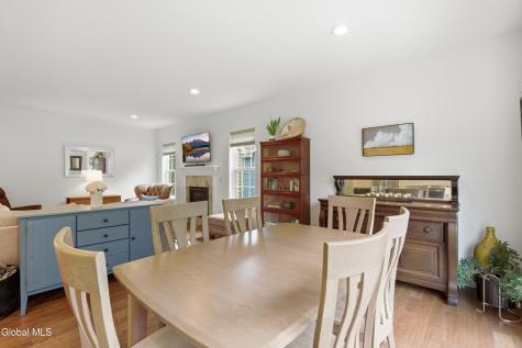 17 Linden Drive Clifton Park NY 12065