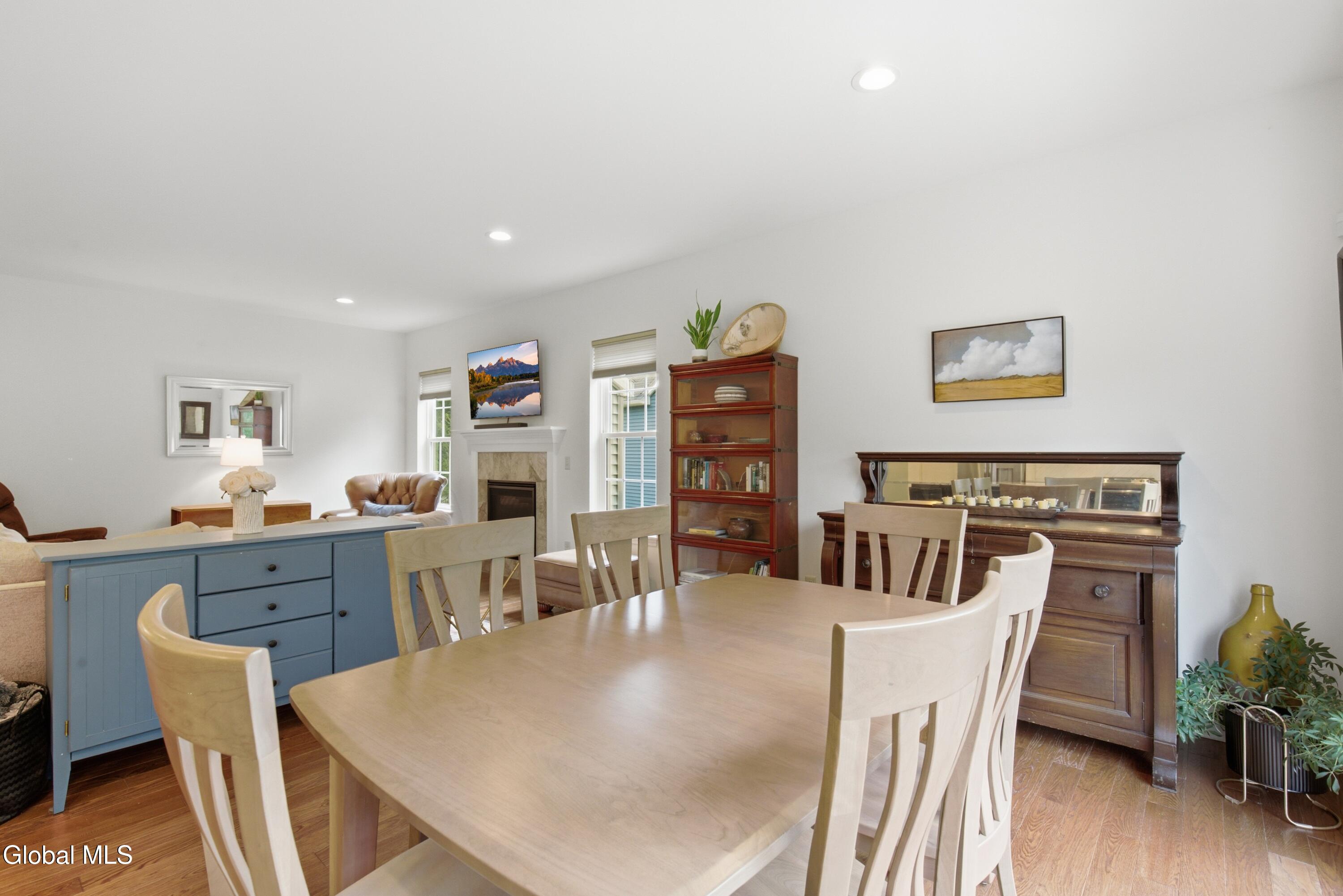 17 Linden Drive Clifton Park NY 12065