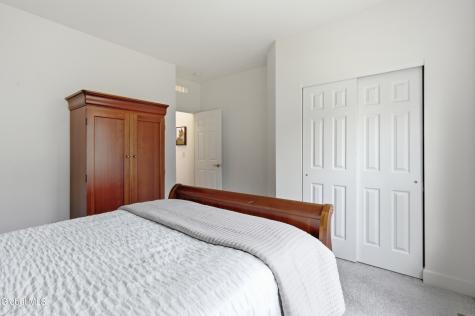 17 Linden Drive Clifton Park NY 12065