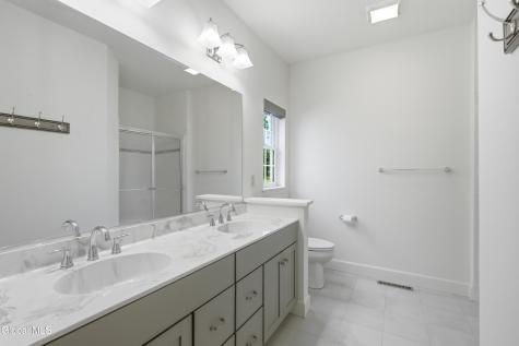 17 Linden Drive Clifton Park NY 12065
