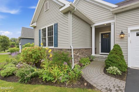 17 Linden Drive Clifton Park NY 12065