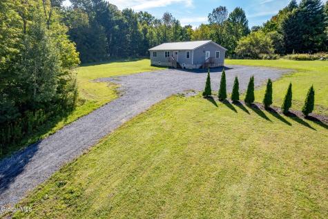1028 State Highway 67 Johnstown NY 12095