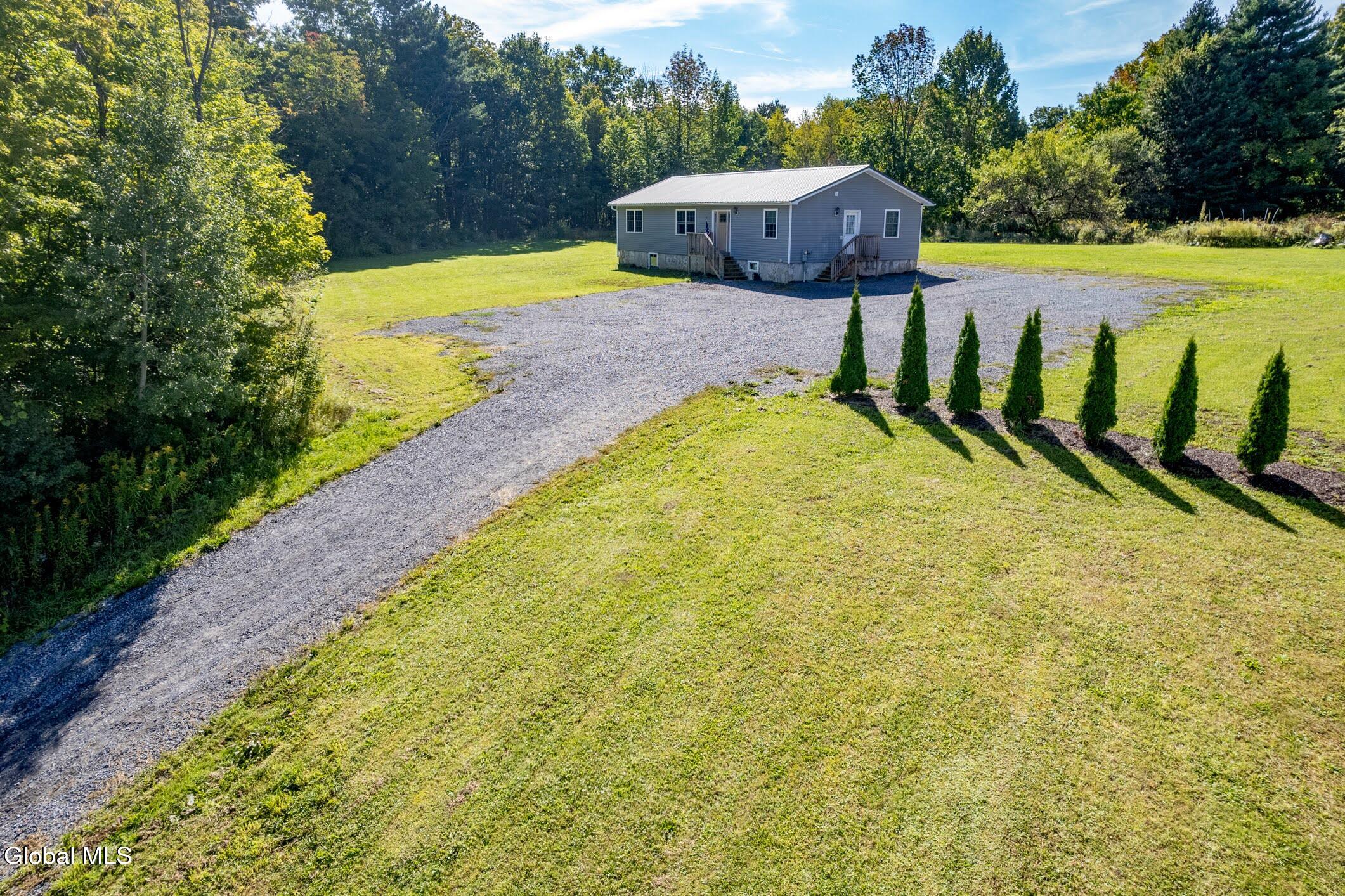 1028 State Highway 67 Johnstown NY 12095
