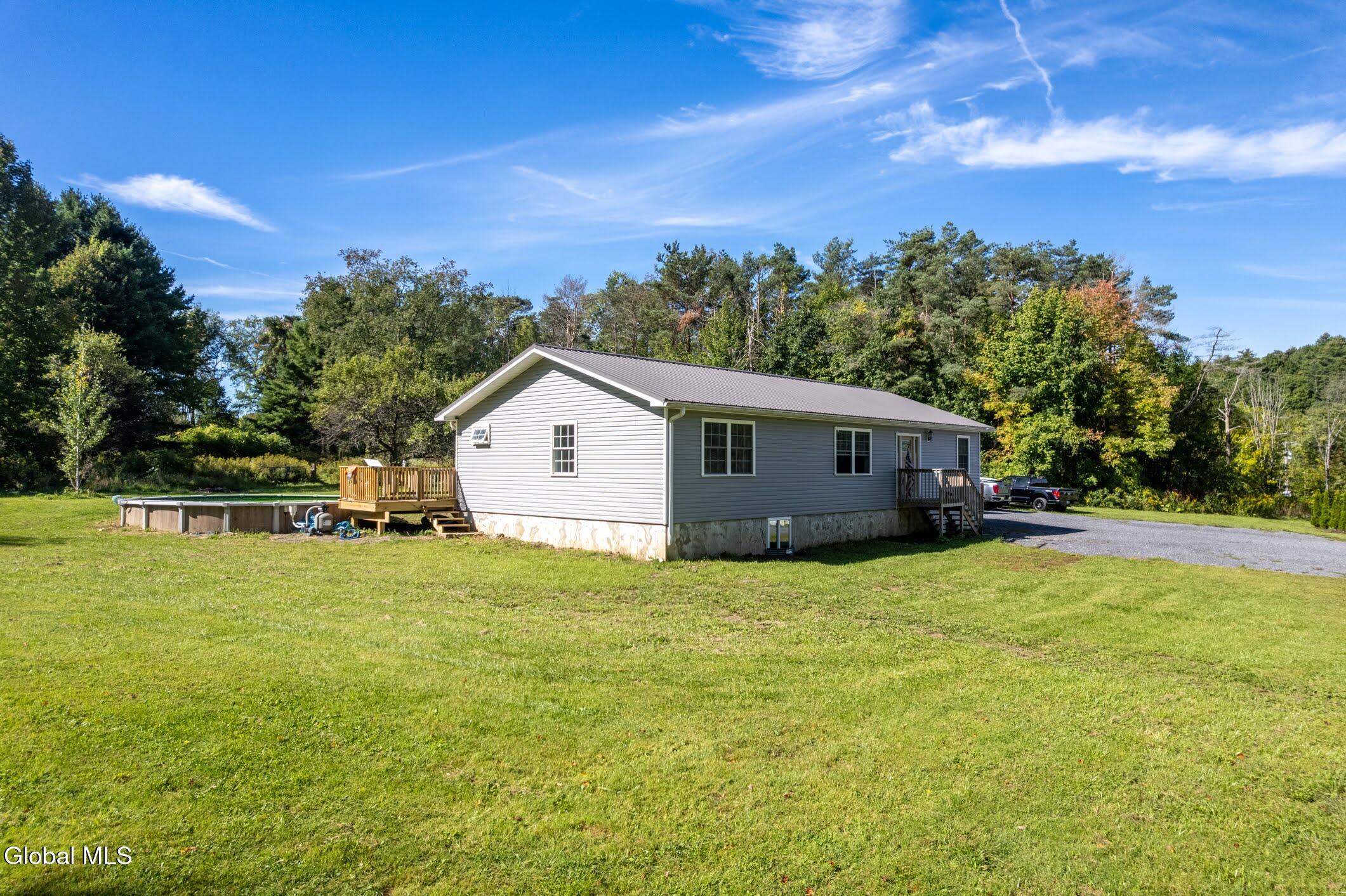 1028 State Highway 67 Johnstown NY 12095