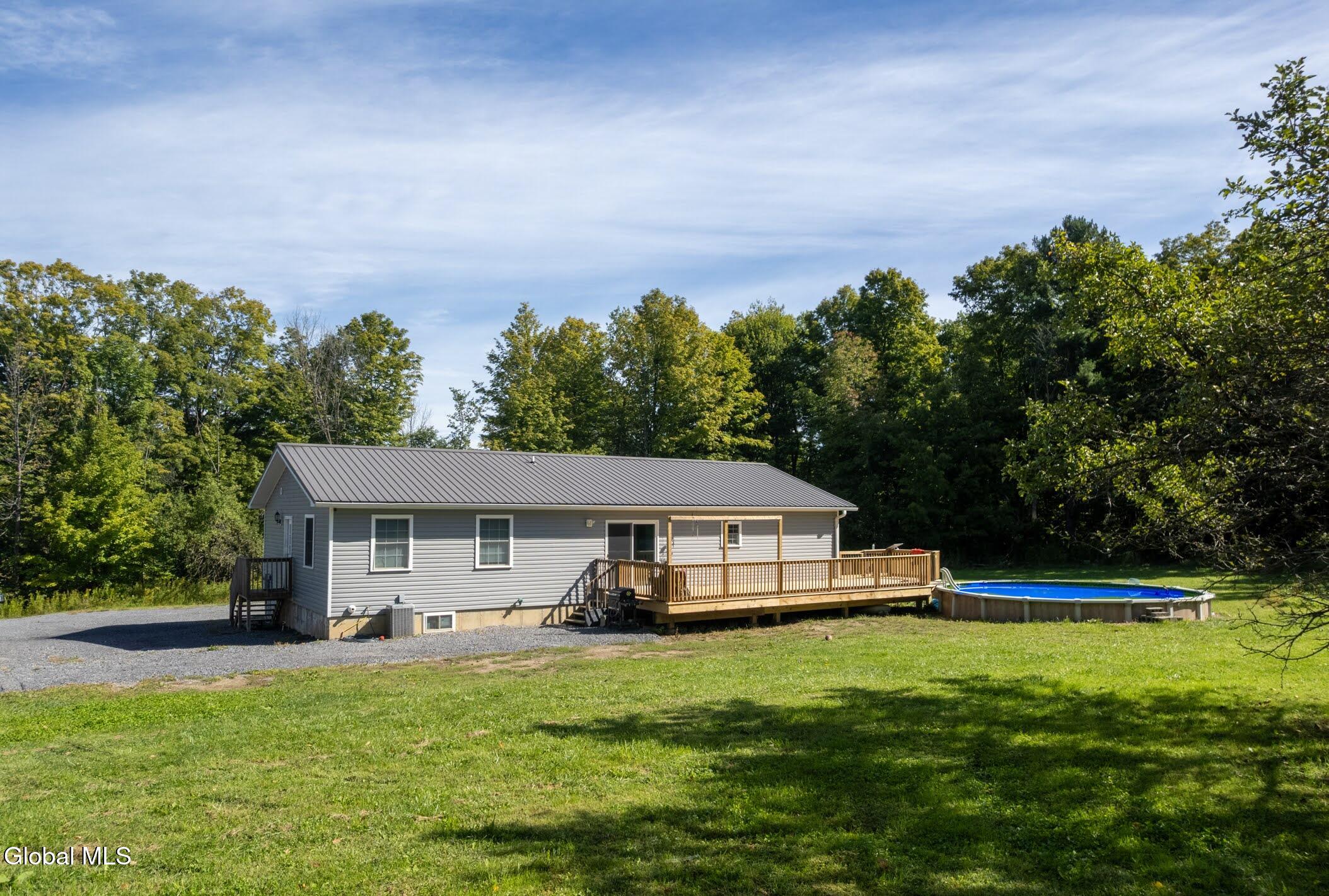1028 State Highway 67 Johnstown NY 12095