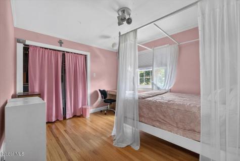 845 Northumberland Drive Niskayuna NY 12309