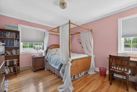 845 Northumberland Drive Niskayuna NY 12309