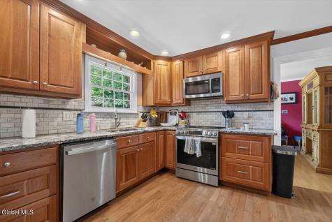 845 Northumberland Drive Niskayuna NY 12309