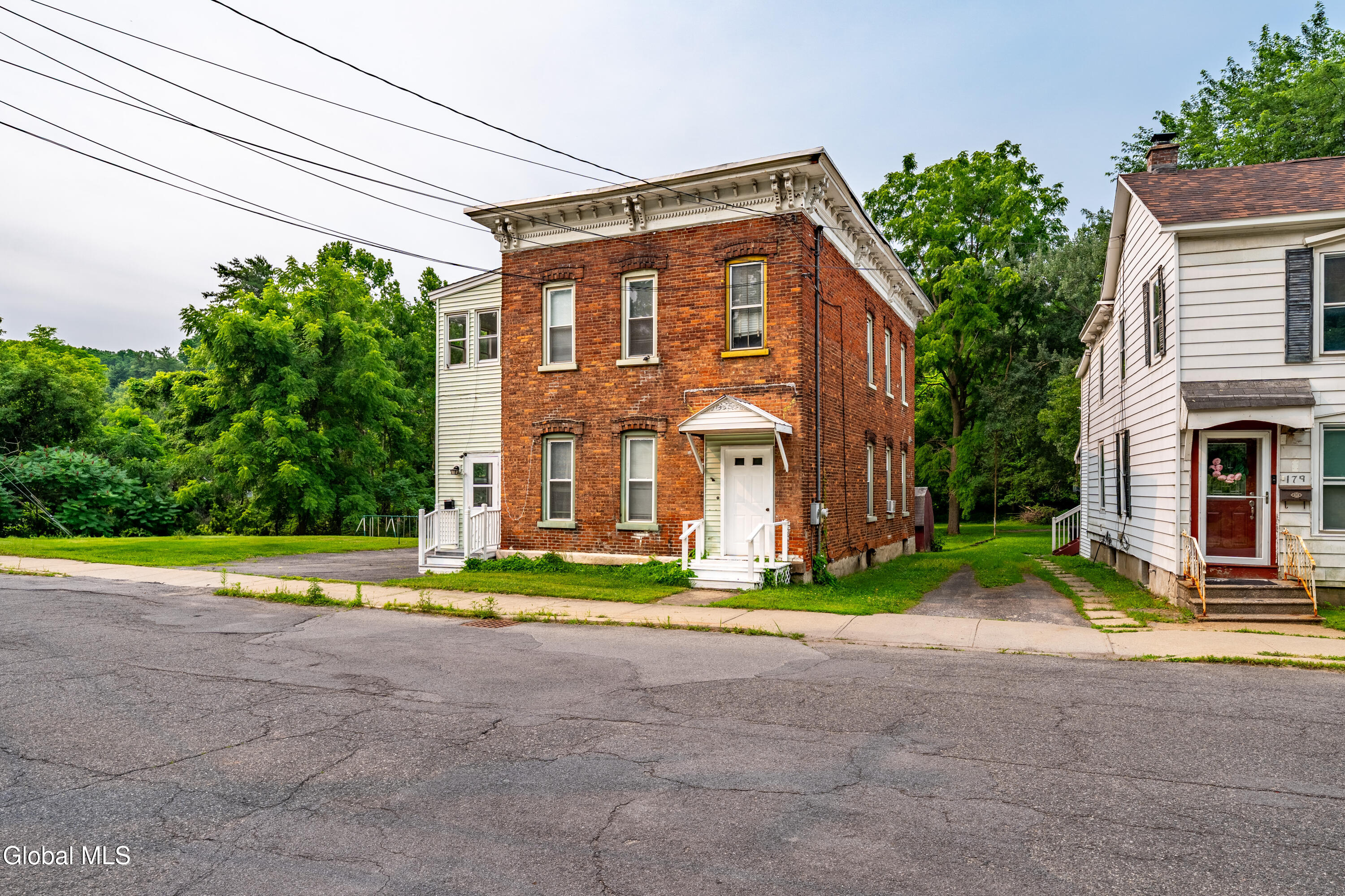 177 Florida Avenue Amsterdam NY 12010