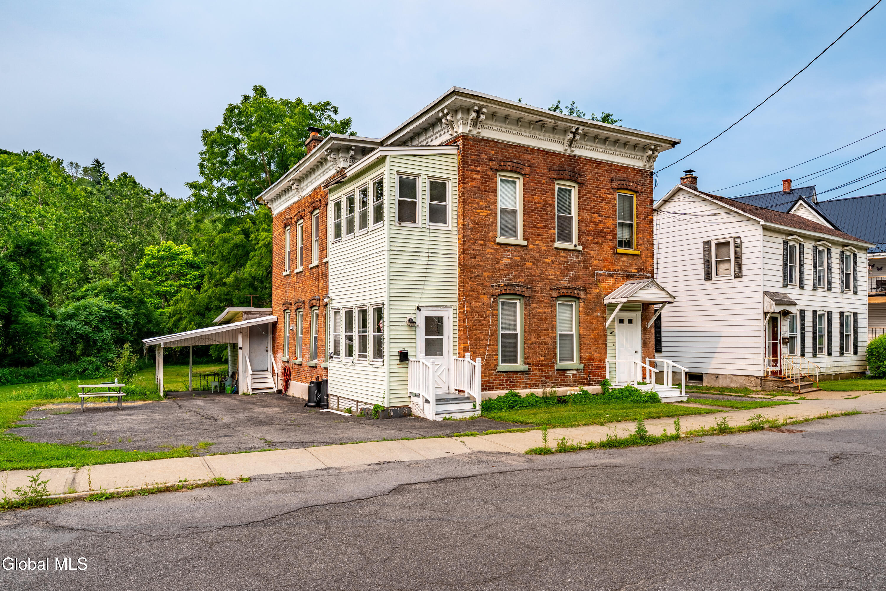 177 Florida Avenue Amsterdam NY 12010