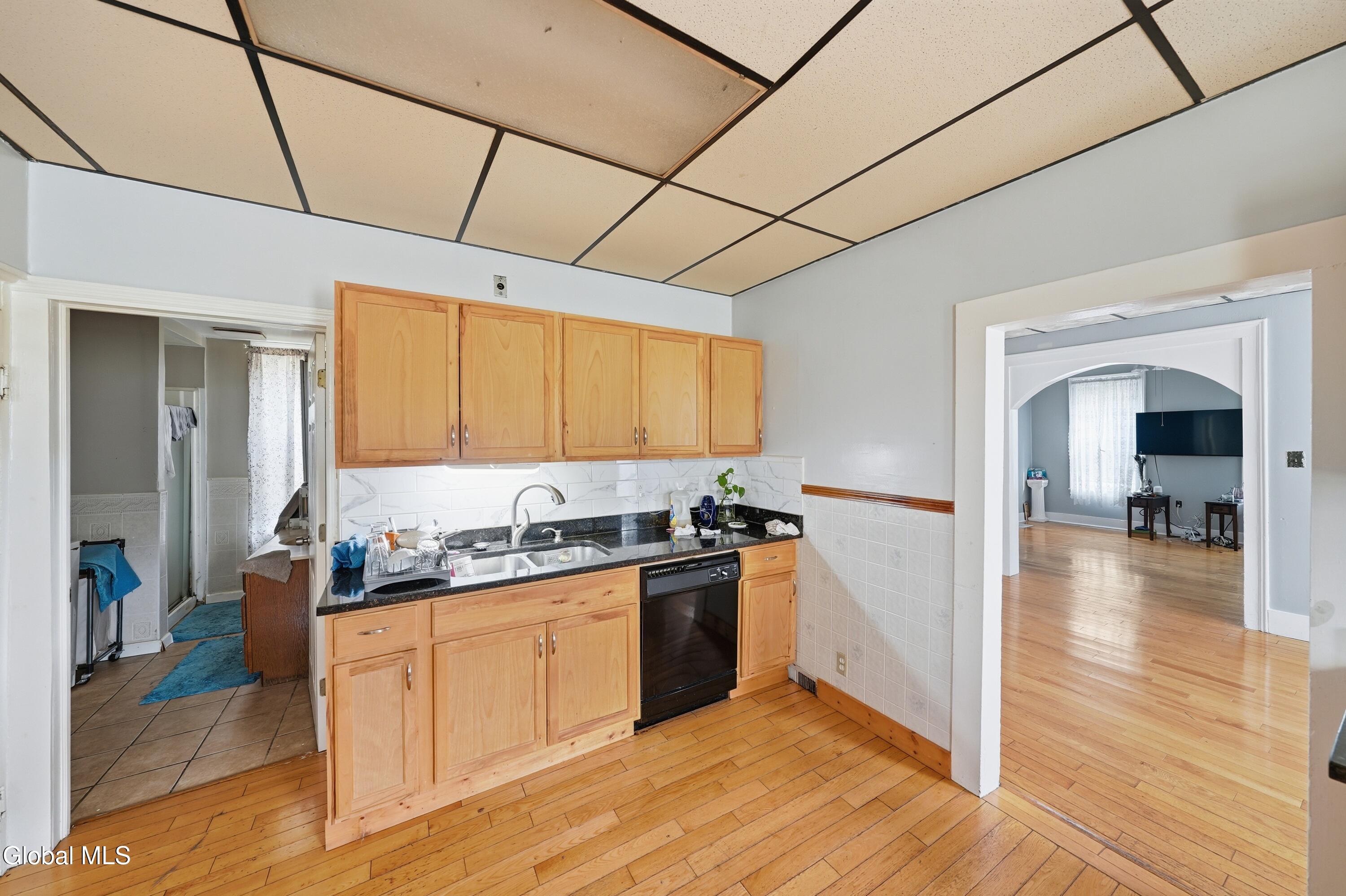 177 Florida Avenue Amsterdam NY 12010