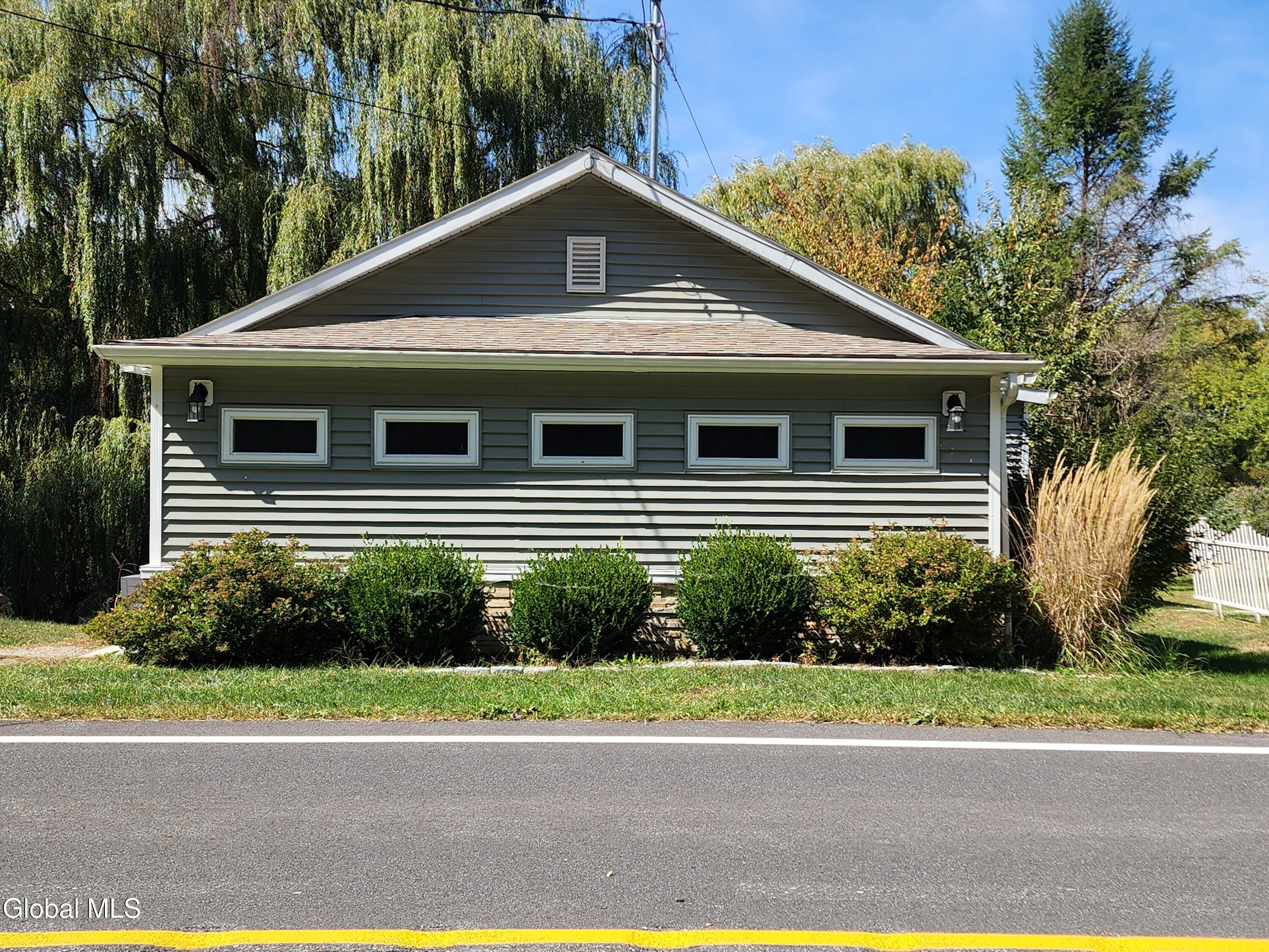 1003 River Road Schodack Landing NY 12156
