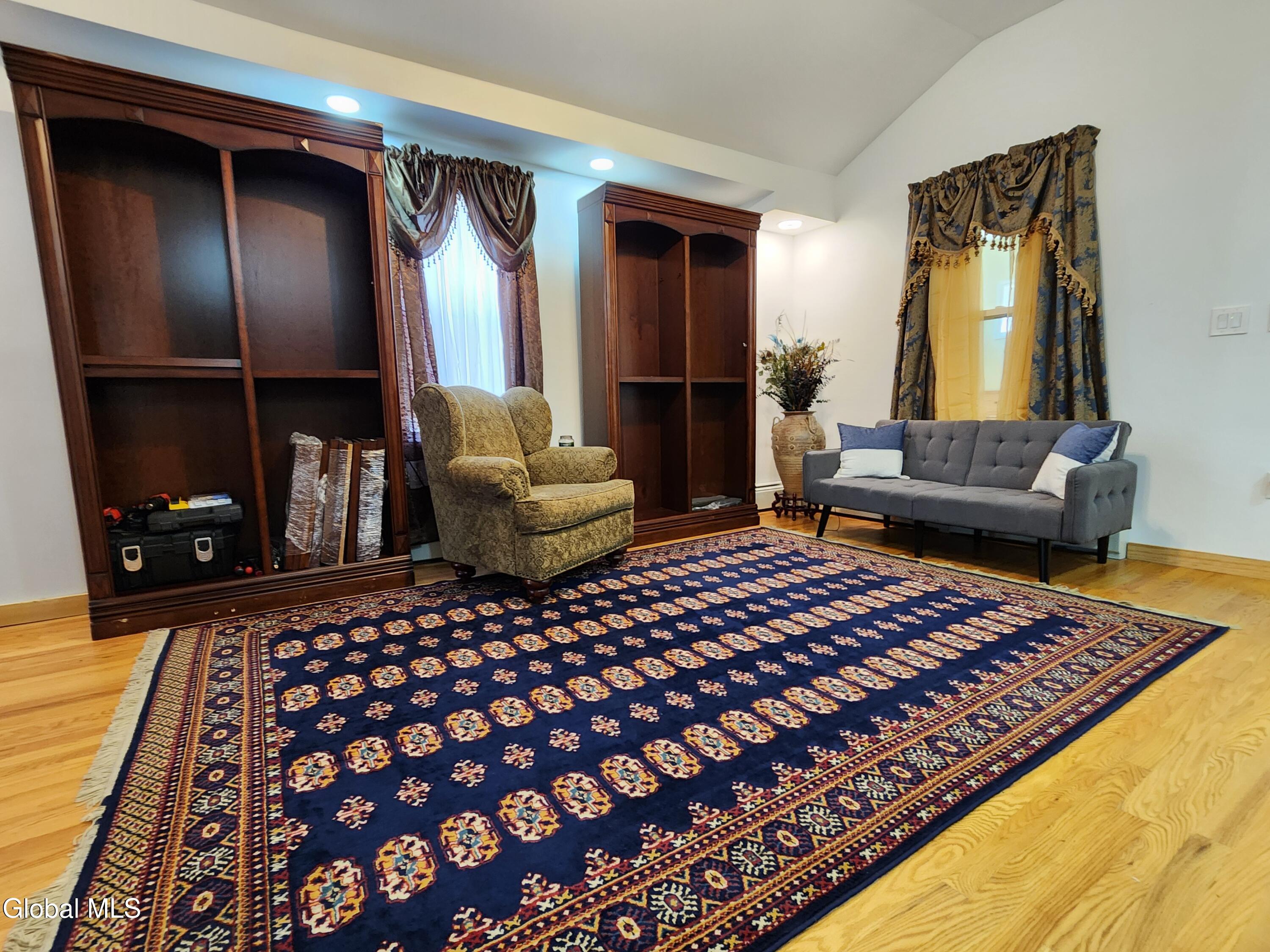 1003 River Road Schodack Landing NY 12156