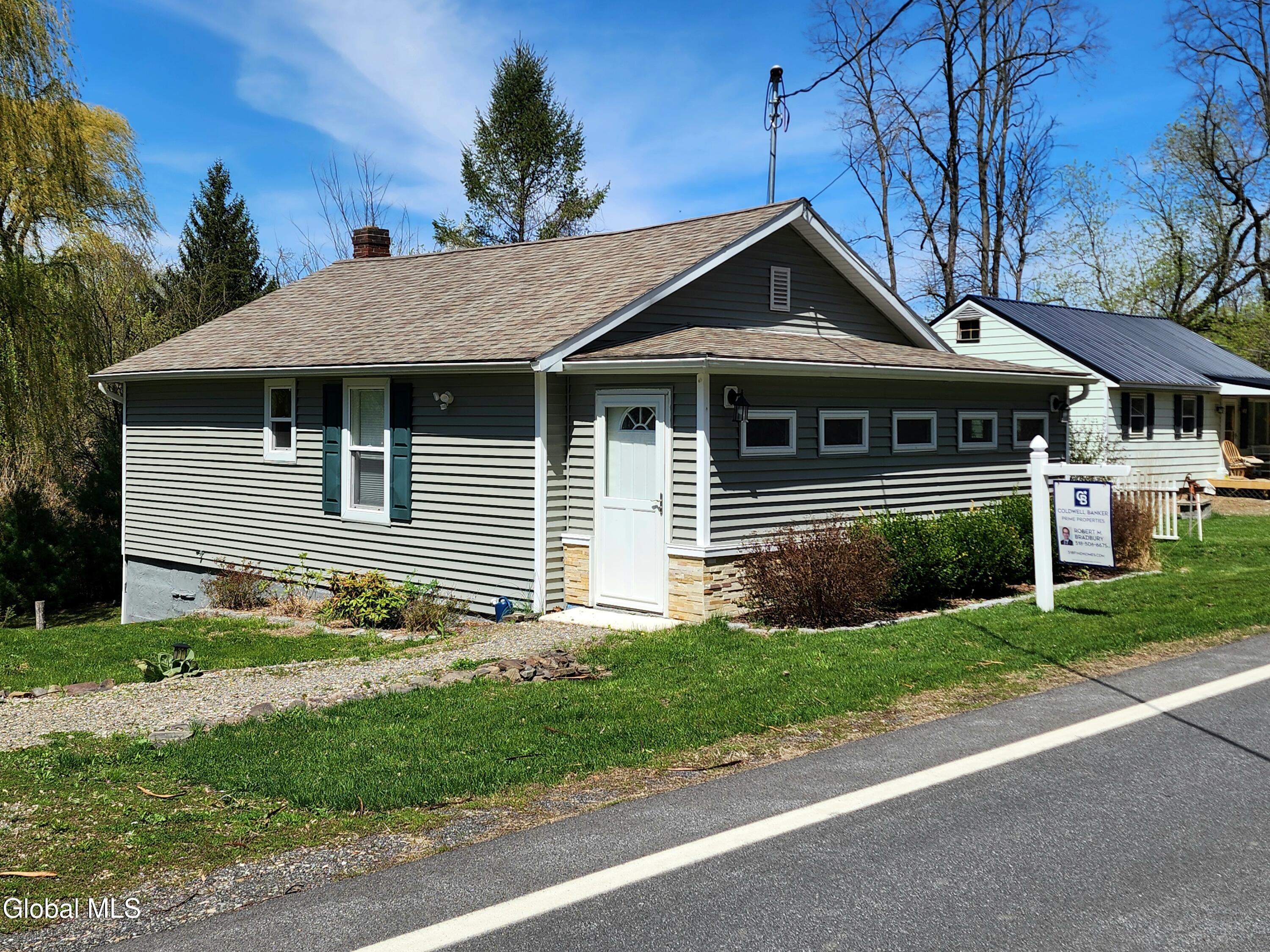 1003 River Road Schodack Landing NY 12156
