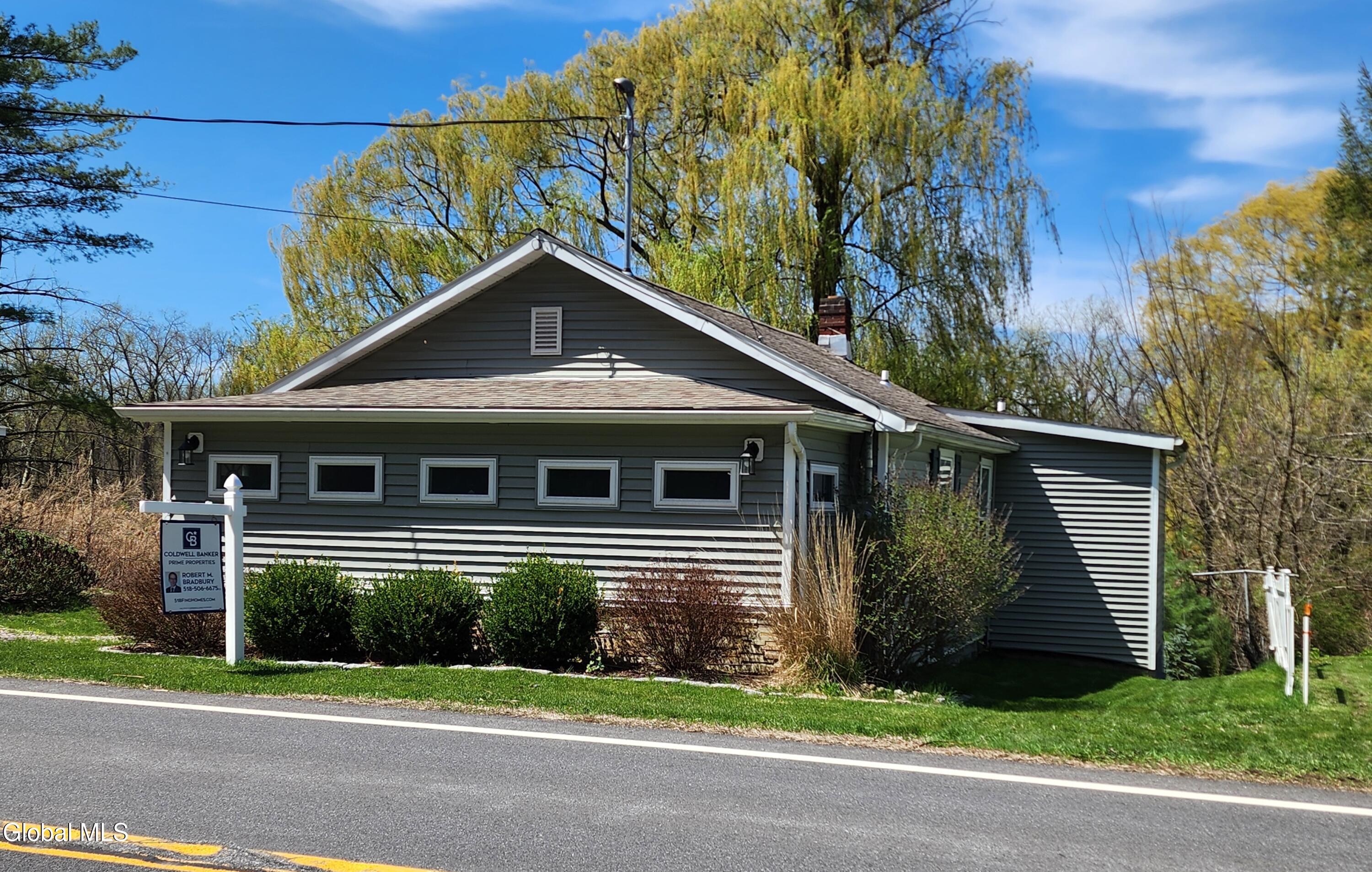 1003 River Road Schodack Landing NY 12156