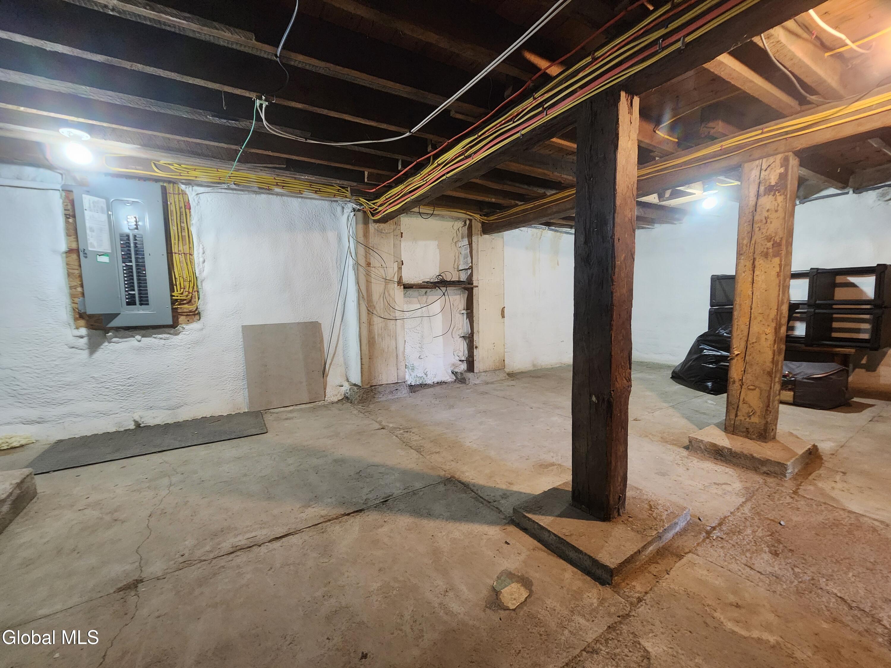 1003 River Road Schodack Landing NY 12156