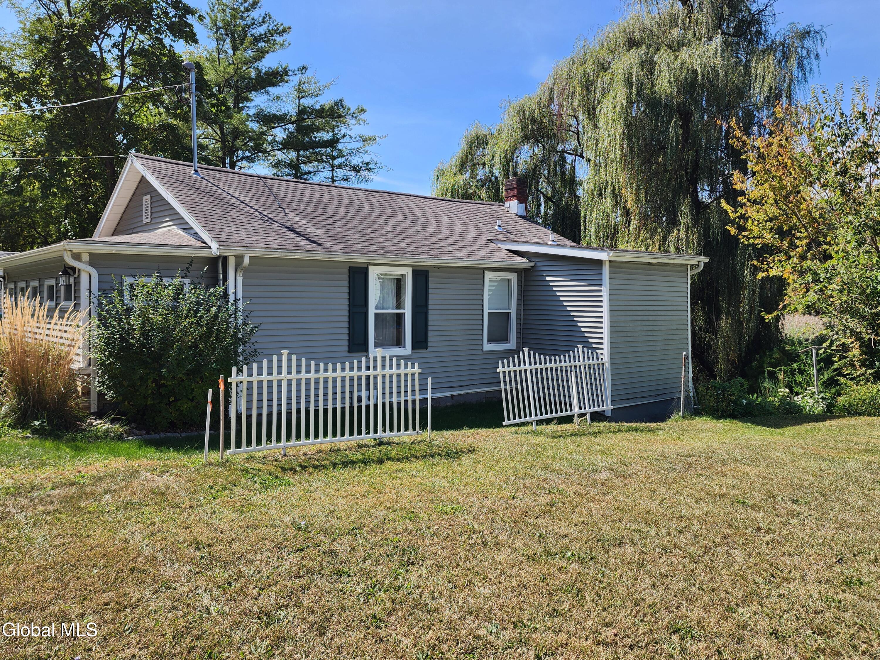 1003 River Road Schodack Landing NY 12156