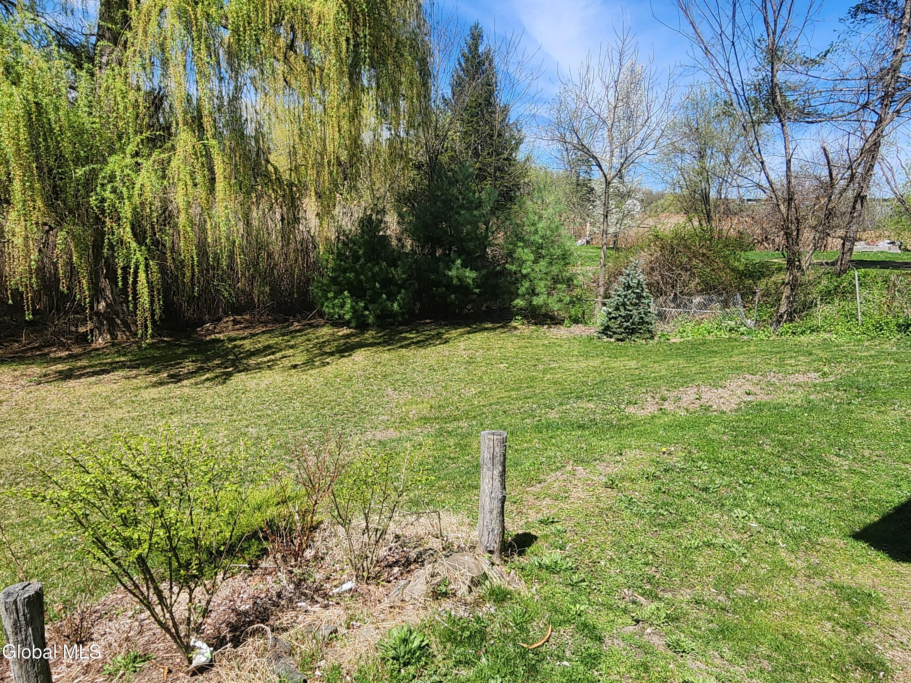 1003 River Road Schodack Landing NY 12156