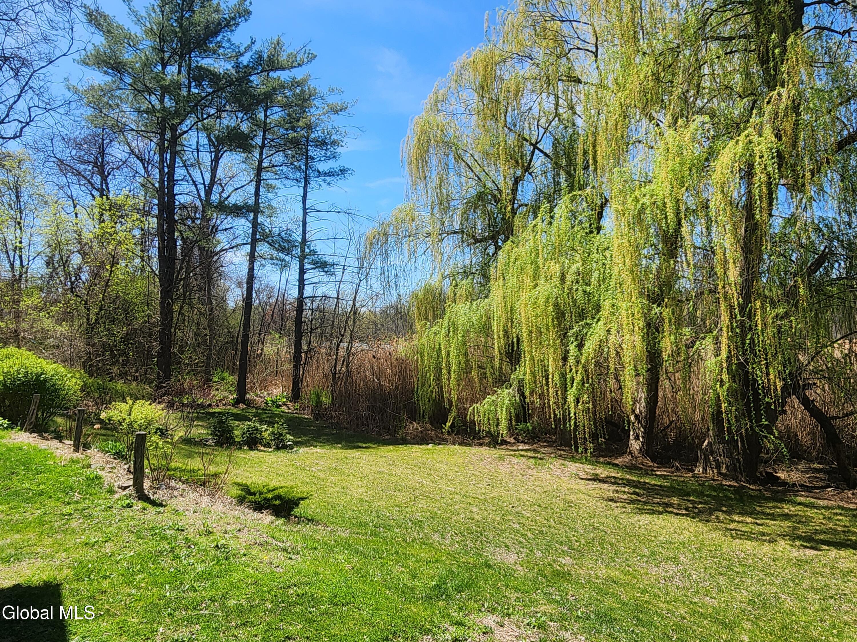 1003 River Road Schodack Landing NY 12156