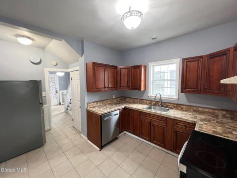 17 Winthrop Avenue Albany NY 12203