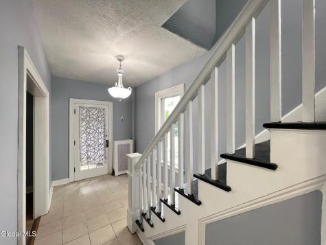 17 Winthrop Avenue Albany NY 12203