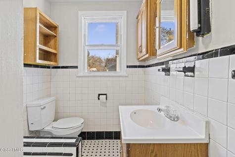 525 Kenwood Avenue Delmar NY 12054