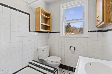 525 Kenwood Avenue Delmar NY 12054