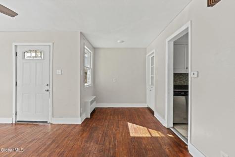 525 Kenwood Avenue Delmar NY 12054