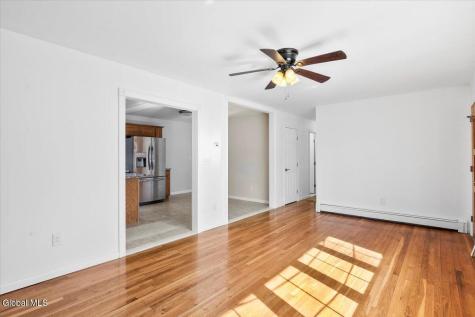 82 N Lincoln Street Mechanicville NY 12118