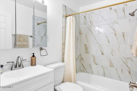 82 N Lincoln Street Mechanicville NY 12118