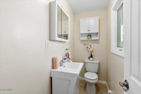 82 N Lincoln Street Mechanicville NY 12118