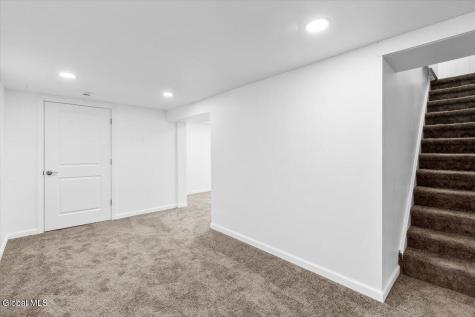 82 N Lincoln Street Mechanicville NY 12118