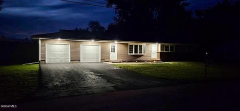 82 N Lincoln Street Mechanicville NY 12118