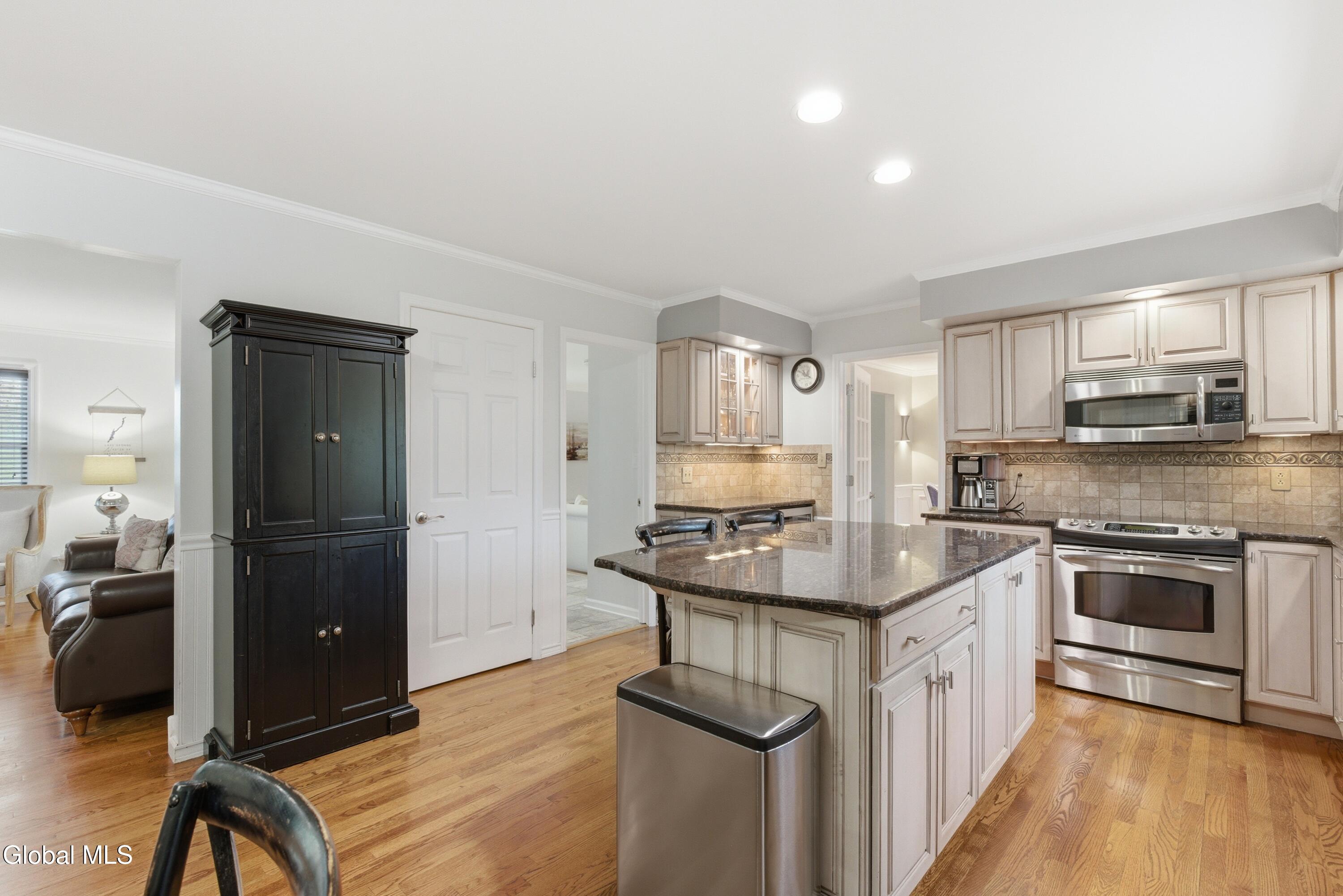 43 Brinker Drive S Rensselaer NY 12144