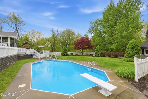 43 Brinker Drive S Rensselaer NY 12144