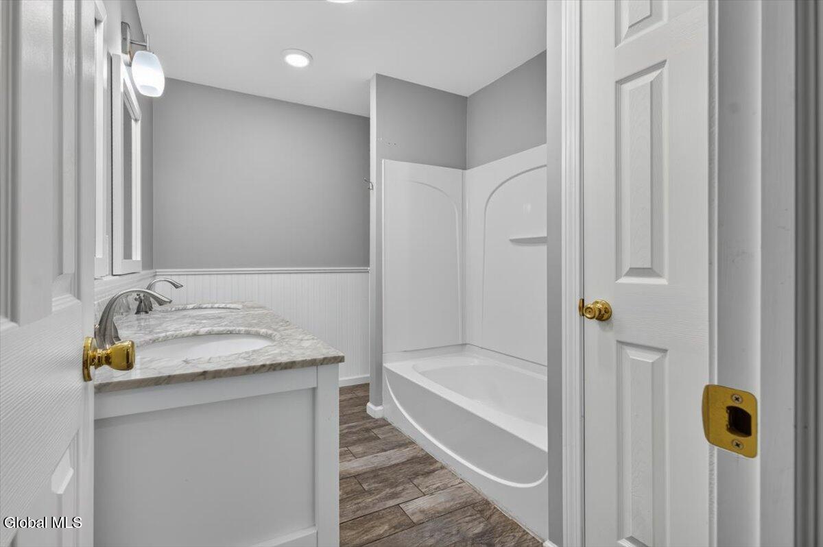 33 Jones Road Saratoga Springs NY 12866