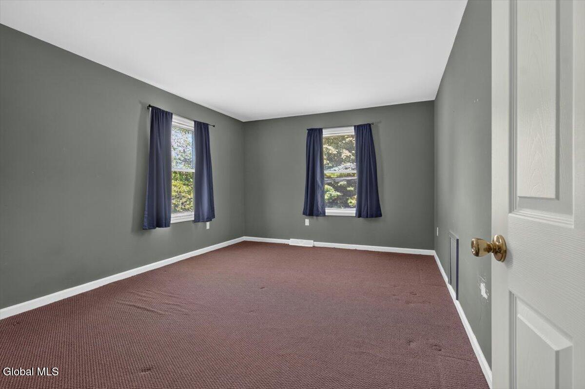 33 Jones Road Saratoga Springs NY 12866