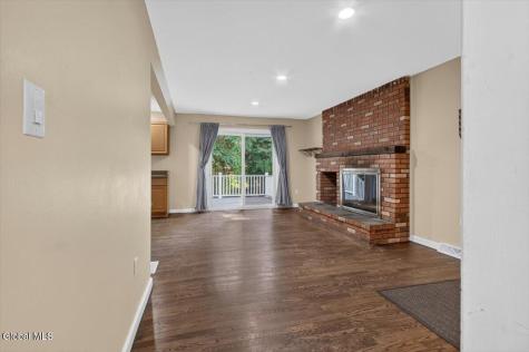 33 Jones Road Saratoga Springs NY 12866