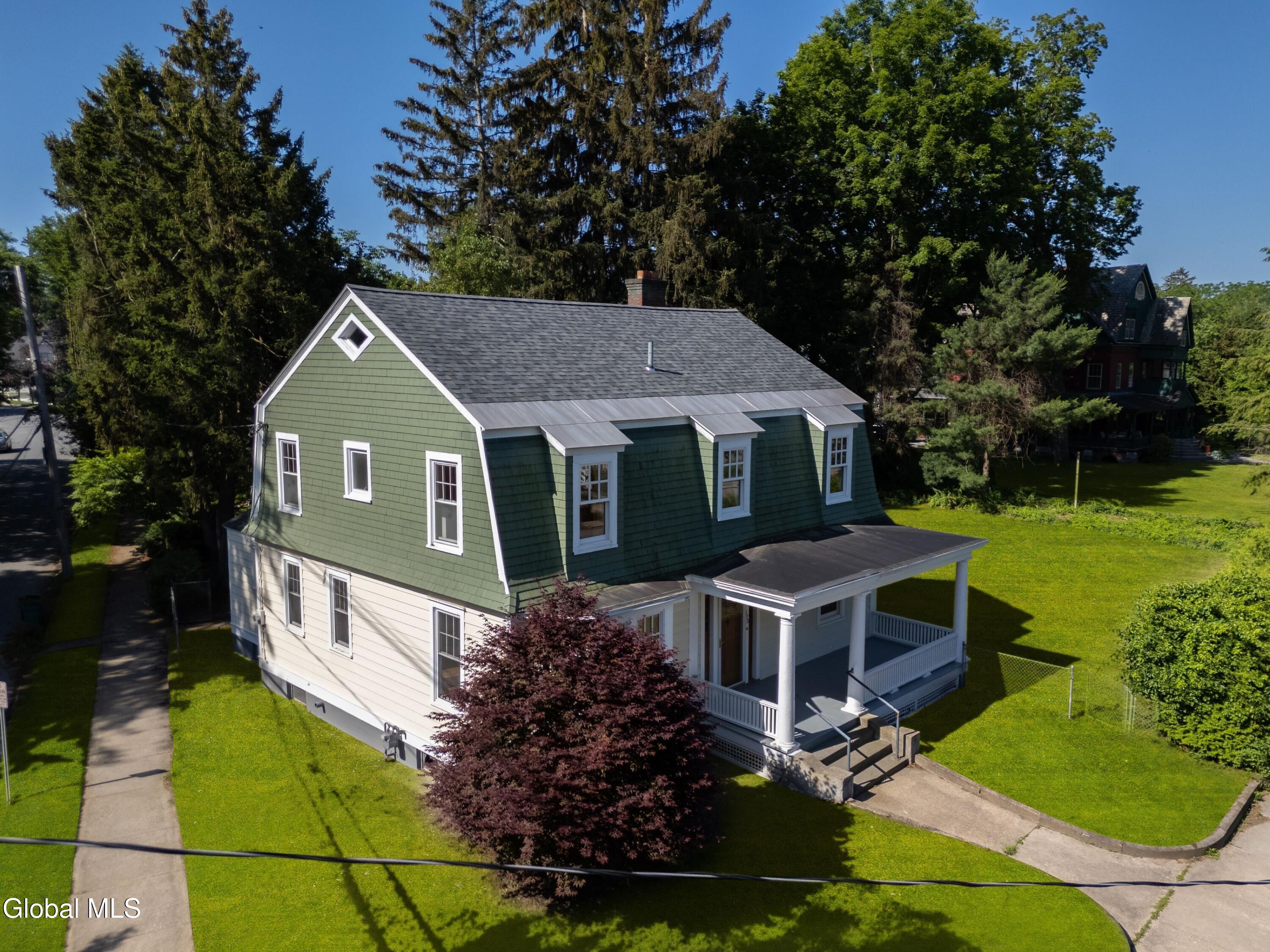 172 Caroline Street Saratoga Springs NY 12866