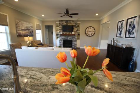 13 Wyatt's Way Clifton Park NY 12065