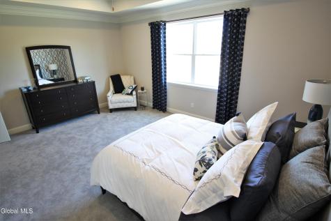 13 Wyatt's Way Clifton Park NY 12065